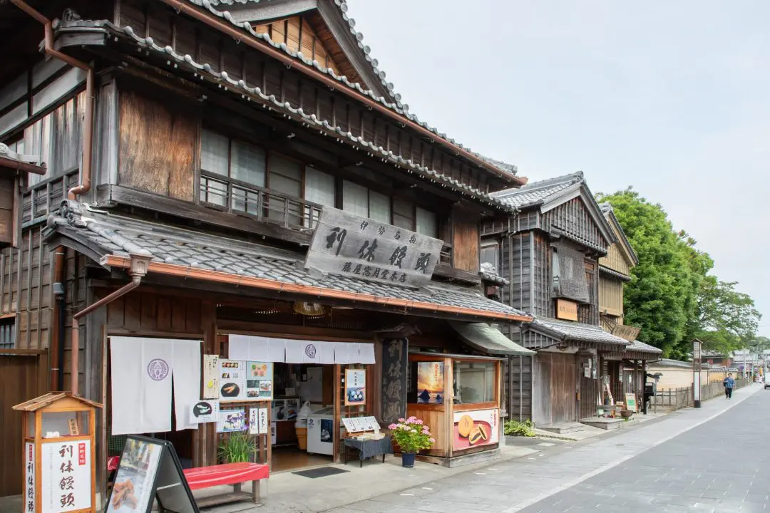 伊勢・おはらい町の老舗和菓子屋 藤屋窓月堂(ふじやそうげつどう