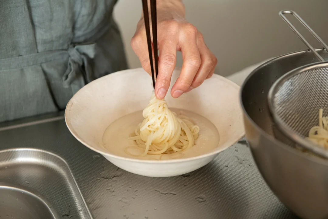 韓国料理でデトックス〜混ぜるだけで完成 さっぱり豆腐のコングクス！