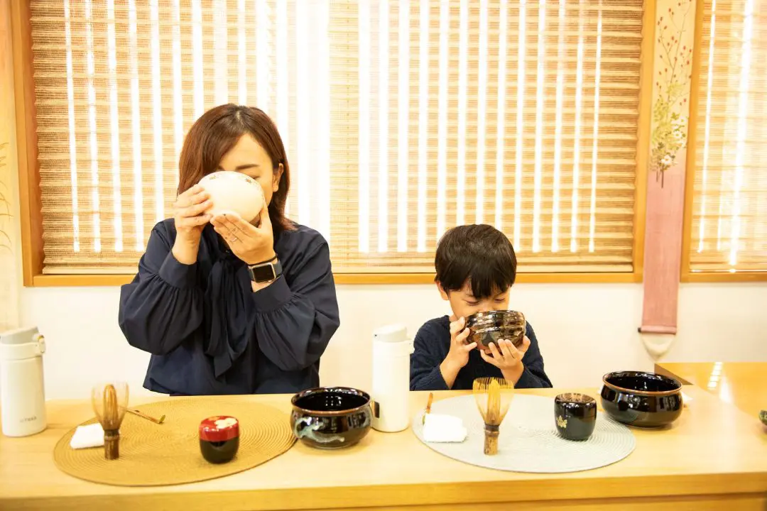 自宅で気軽に抹茶習慣〜テーブル茶道で和文化に親しむ〜（3時間目）
